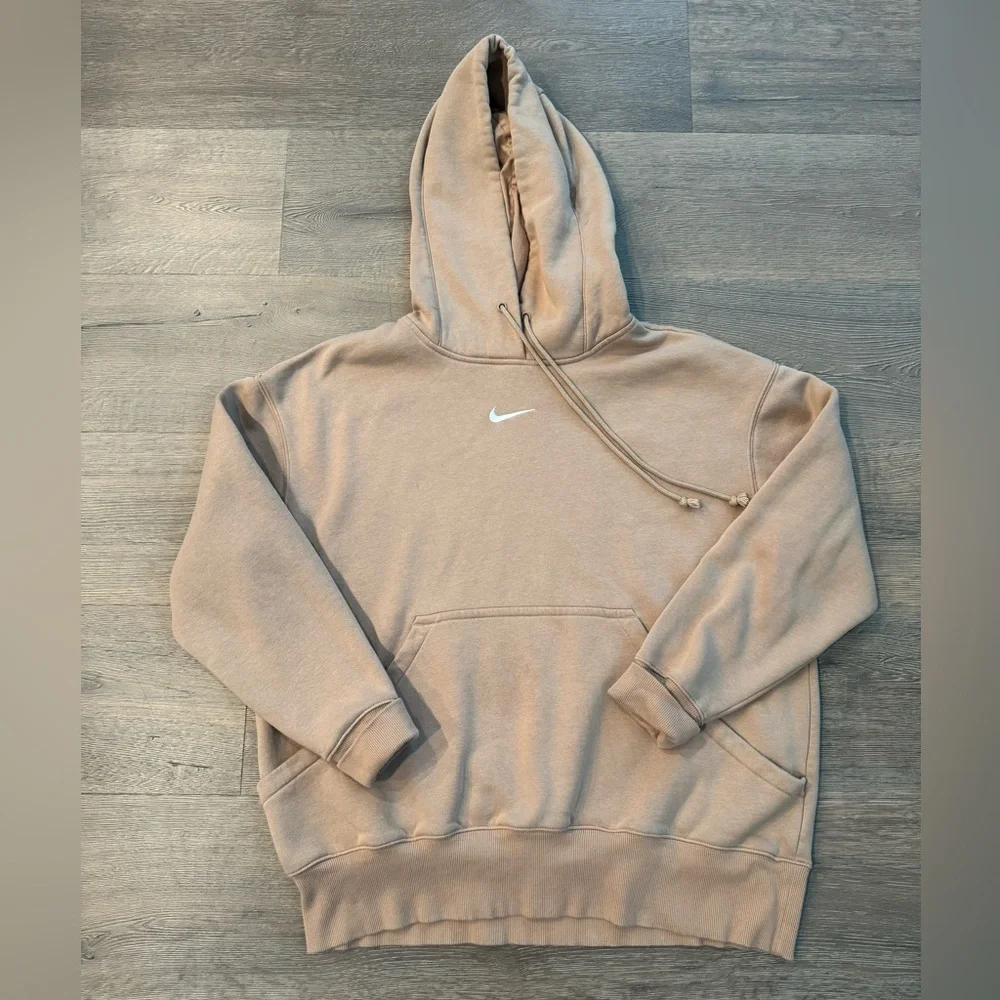 Nike Sportswear Phoenix Fleece Oversized Hoodie Sweatshirt Tan Center Swoosh